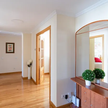 Apartment Housingleon - Parque De Artes Con Opcion A Garaje