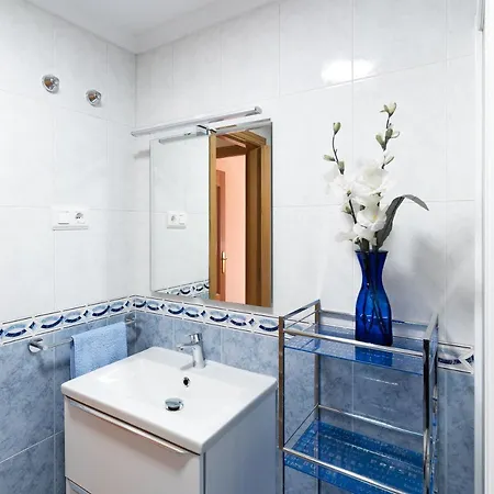 Housingleon - Parque De Artes Con Garaje