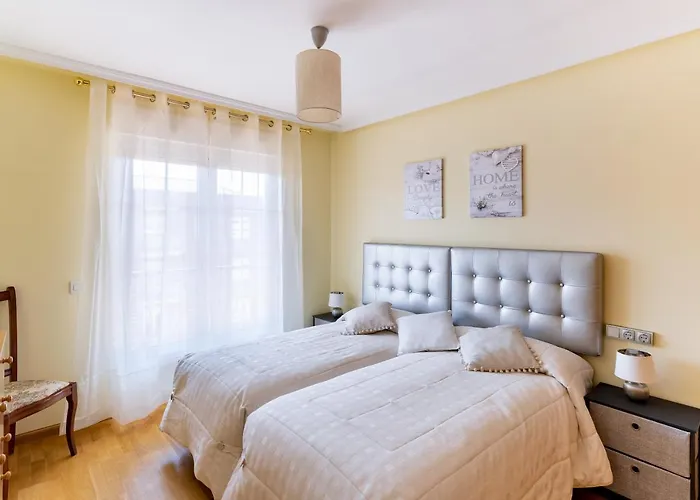 Lägenhet Housingleon - Parque De Las Artes Con Opcion A Garaje León